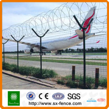 Powder coated Airport Security Mesh Fence with Razor Wire